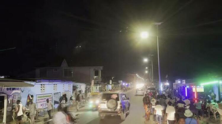 资讯有故事︱新春走基层 刚果（金）宗戈二期水电项目：“中国之光”点亮金沙萨夜空