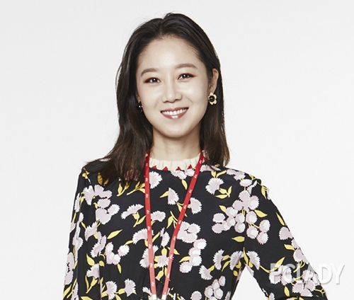 孔孝真新剧职场妆值500个赞 别说你不嫉妒