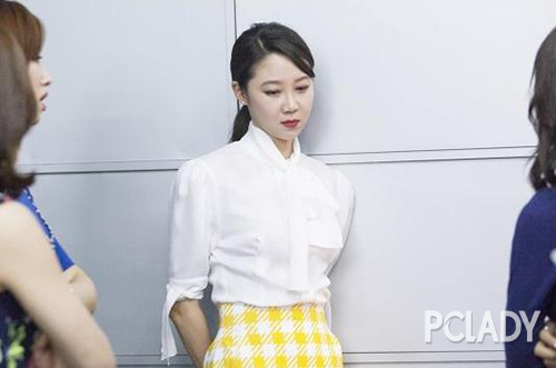 孔孝真新剧职场妆值500个赞 别说你不嫉妒