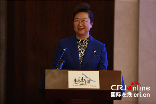 新疆维吾尔族自治区党委常委,宣传部部长田文致辞