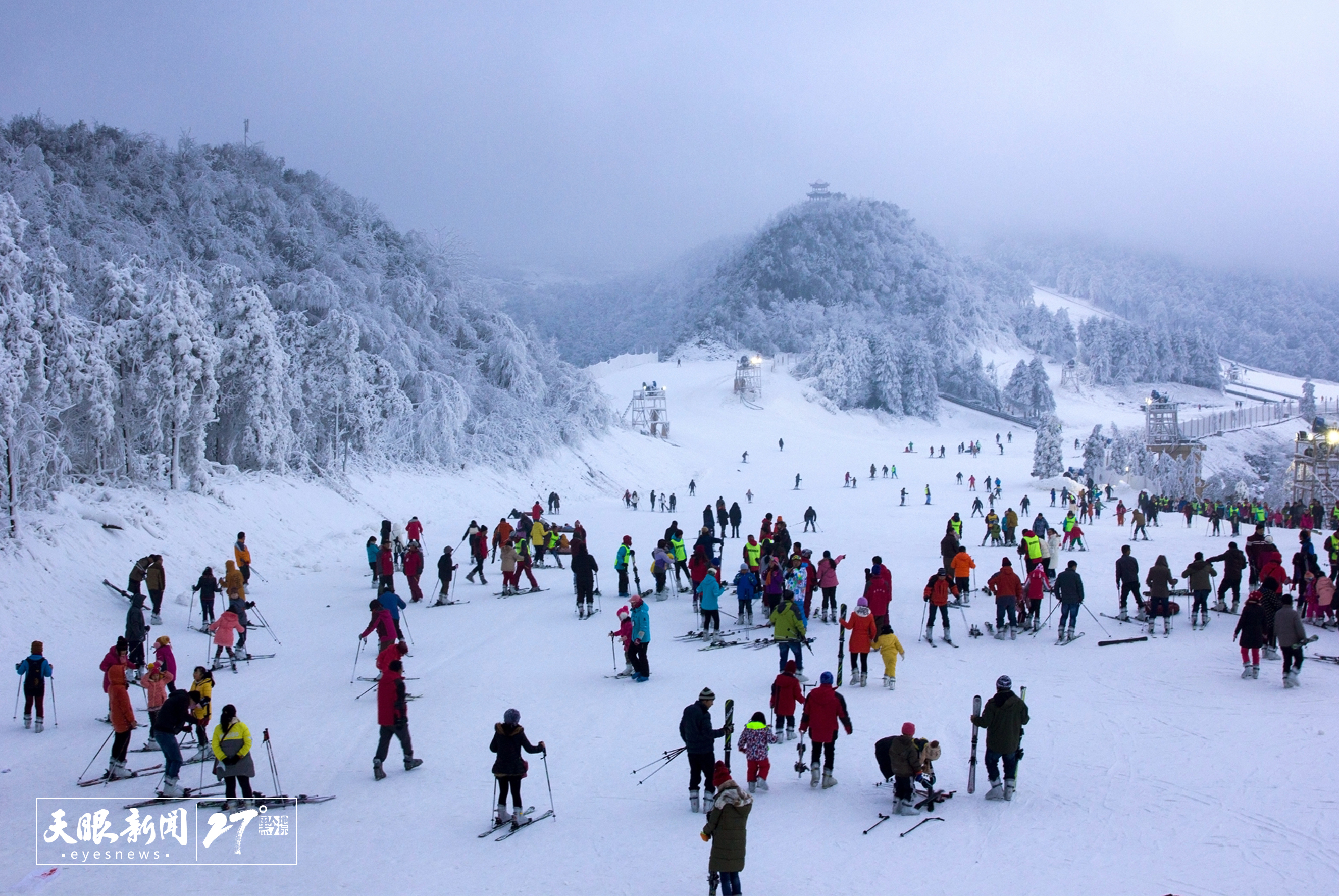 南方冰雪旅游新锐 冬游贵州尽享雪趣