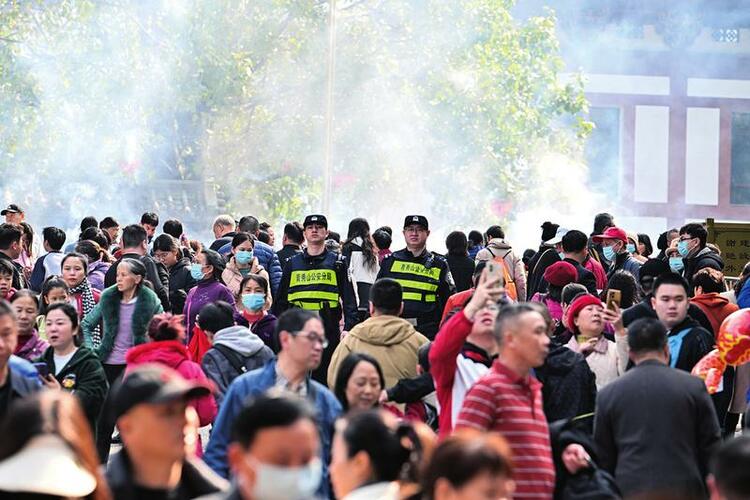 这个春节广西社会治安平稳有序