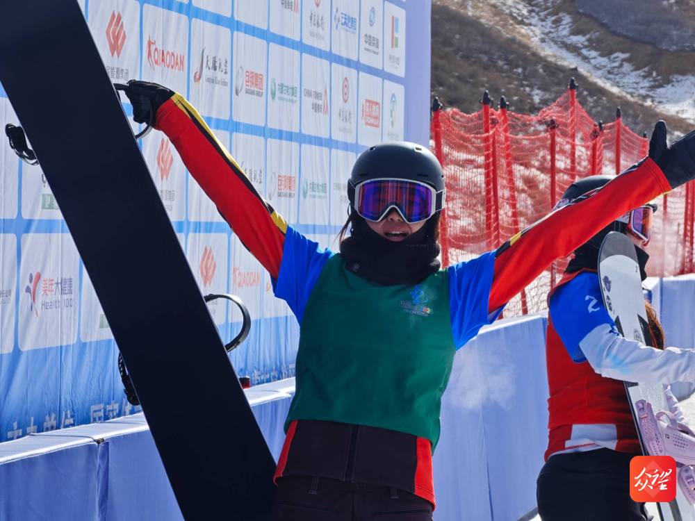 再添一金！贵州单板滑雪运动员郭千一夺冠