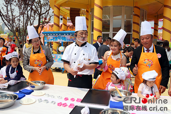 北京欢乐谷发布四期甜品王国开启沉浸式文化旅游新时代