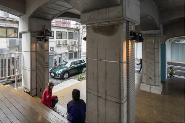 从废弃桥下空间到网红打卡地，这个国家做对了什么？