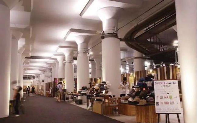 从废弃桥下空间到网红打卡地，这个国家做对了什么？