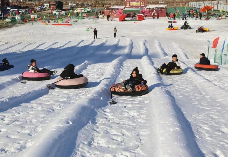 河北鹽山:樂享冰雪運動_fororder_圖片1