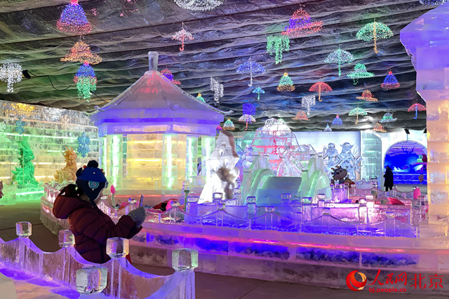 北京龙庆峡冰灯冰雪嘉年华启幕精品冰雕多于往年