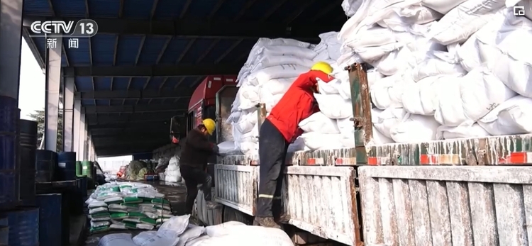 打通农资供应“最后一公里” 为新一季粮食生产开好头、起好步