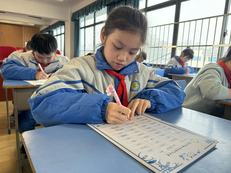 宜春市实验小学举办英语书写、听写比赛_fororder_图片3