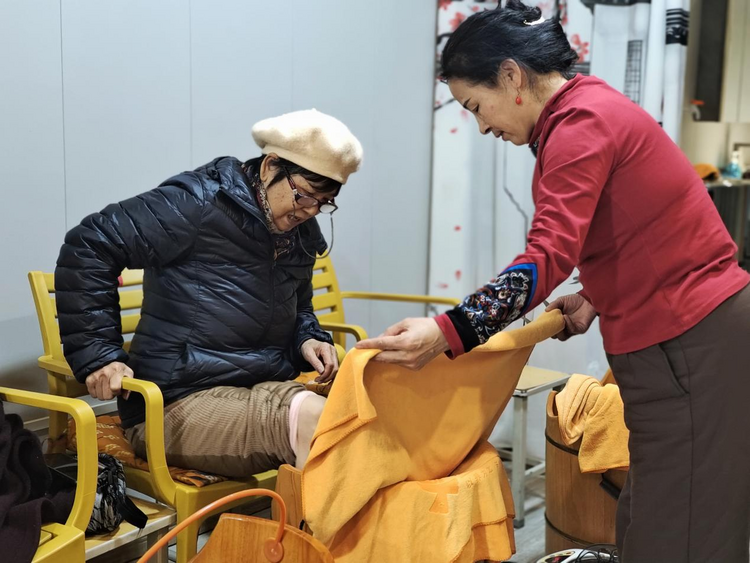 渭南臨渭區：讓銀發經濟托舉最美“夕陽紅”_fororder_圖片10