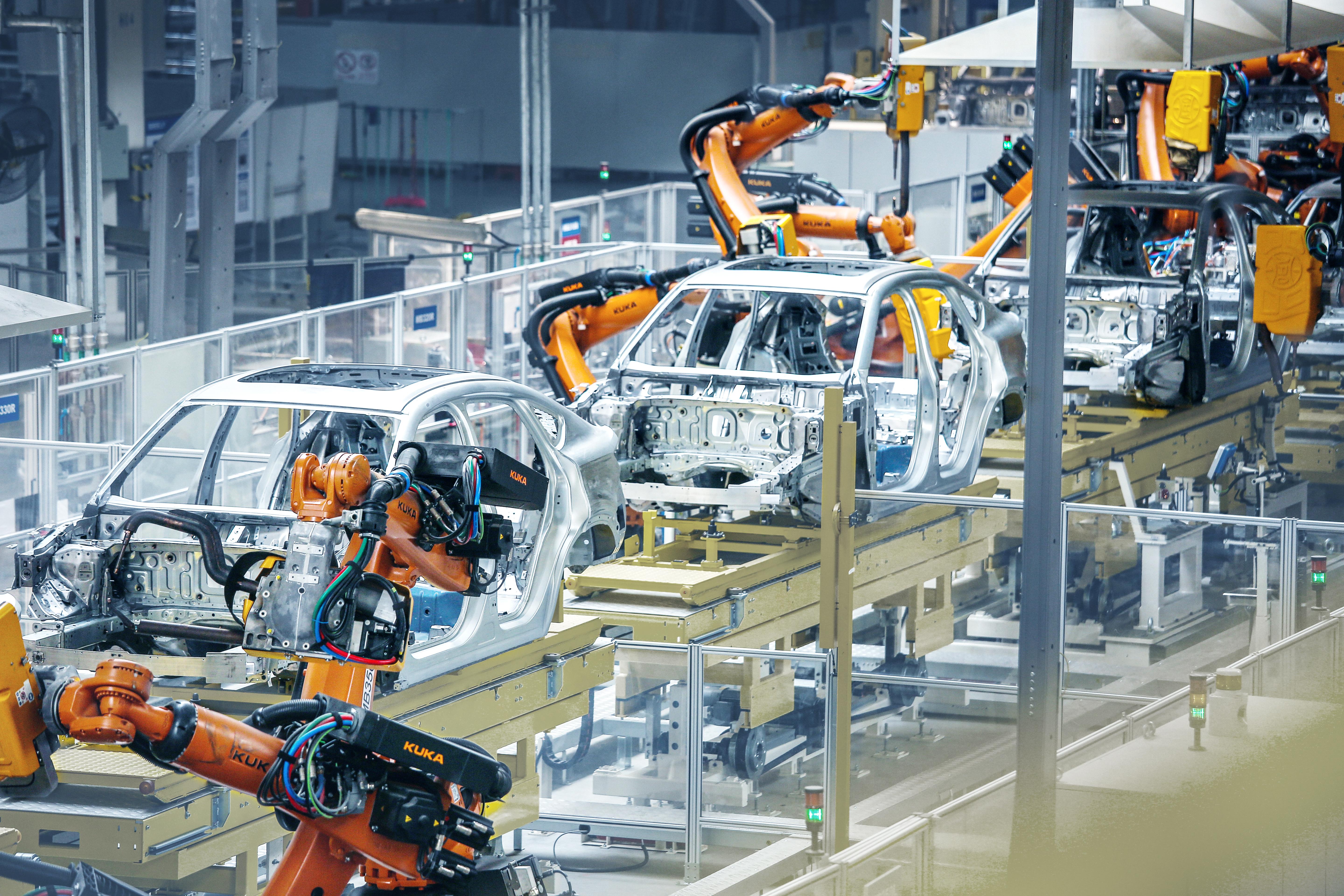 弯道超车：中国新能源汽车产业的“宁波担当”_fororder_22