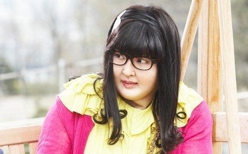 绝色美女为戏变胖妞!最后一个3月增肥40斤