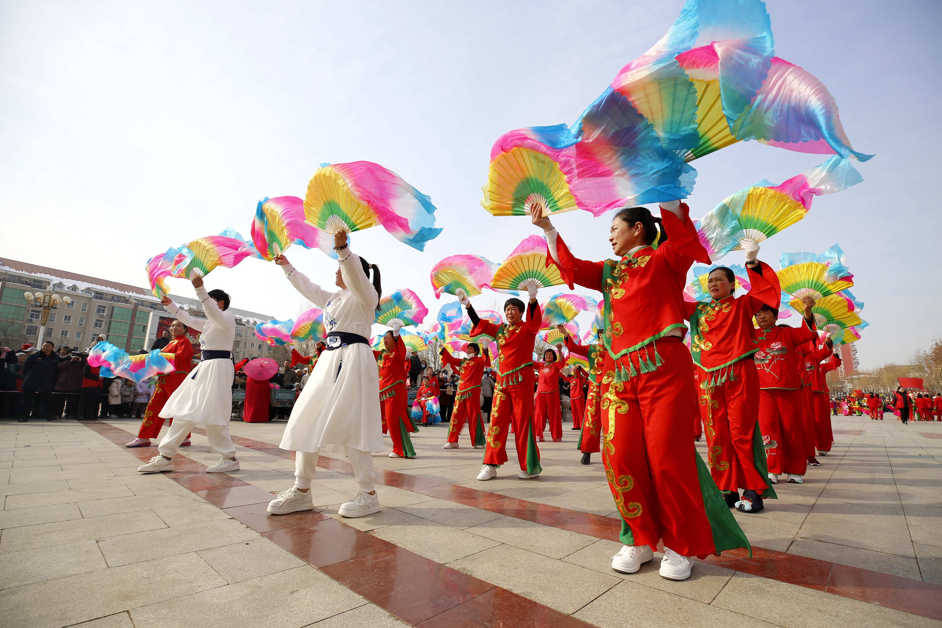 图片默认标题_fororder_保定市满城区花会进城展演精彩的秧歌舞 摄影 田素然