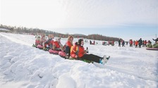 這個冰雪季 讓遊客記住了多彩雙鴨山_fororder_rBABC2XdPL2ANqACAAAAAAAAAAA137.768x511.750x500