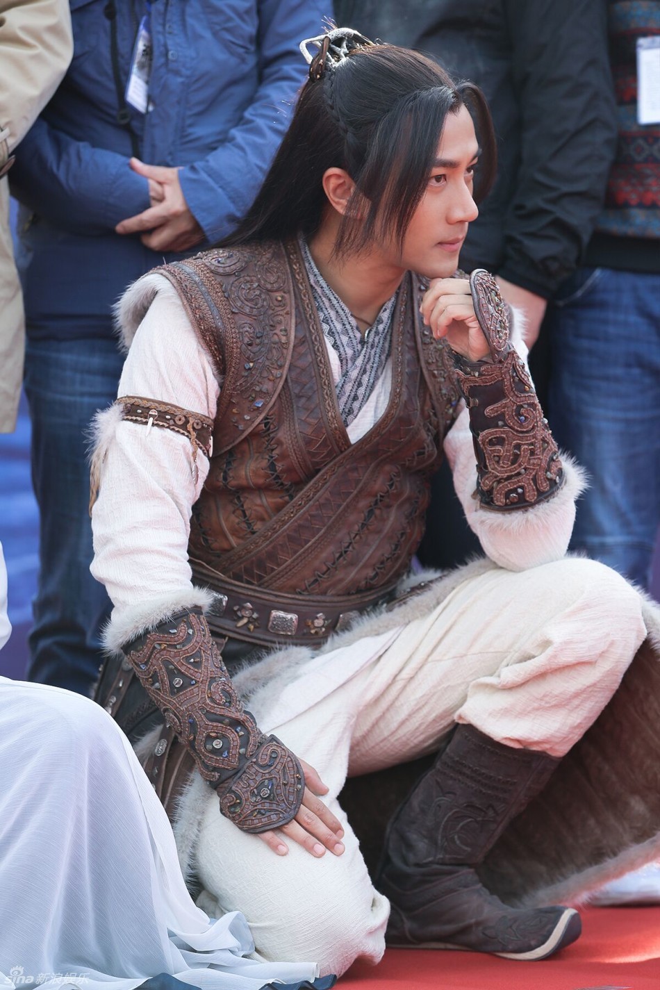 组图：《莽荒纪》开机 刘恺威王鸥陈亦飞首聚