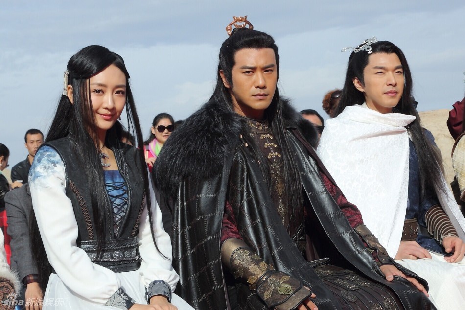 组图：《莽荒纪》开机 刘恺威王鸥陈亦飞首聚