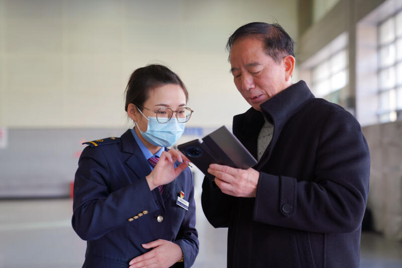 将创历史新高 2024年春运铁路杭州站预计发送旅客1011万人次_fororder_W020240123601023525559