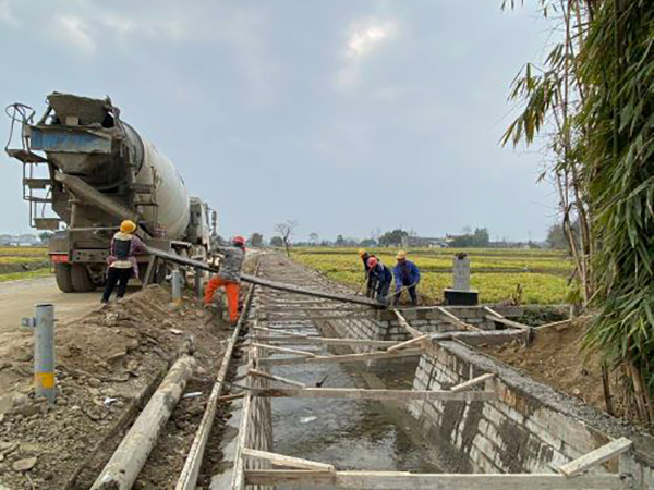 四川什邡：加速渠系整治 保障春灌用水_fororder_Image_1705639408713