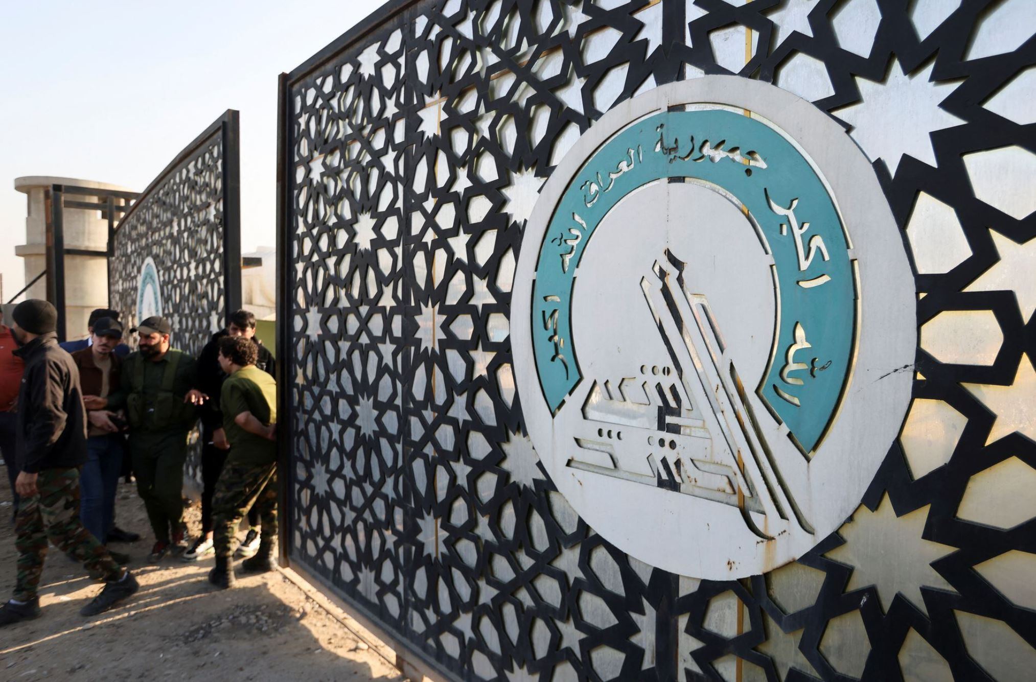 沦为“麻烦制造者” 驻伊美军为何撤出难？