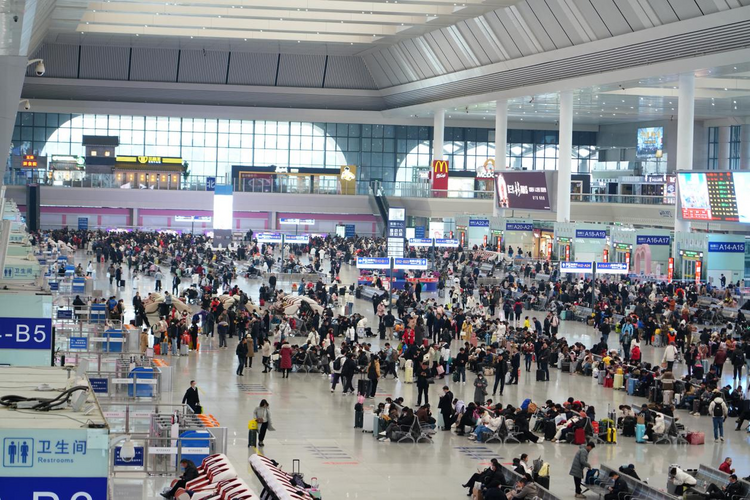 春運首日 廣西發送旅客91.23萬人次_fororder_圖片5