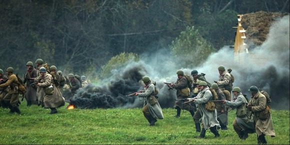 俄罗斯重演莫斯科保卫战恢宏景象