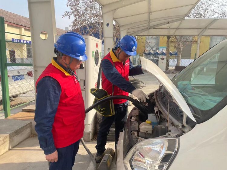 国网陕西电力：加强设备巡检 保春节用电无忧_fororder_图片7