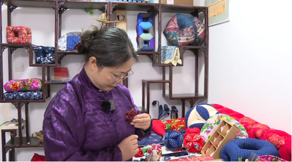 石家庄市鹿泉区：花布里的“年味儿”_fororder_石家庄市鹿泉区：花布里的“年味儿”~(1)568