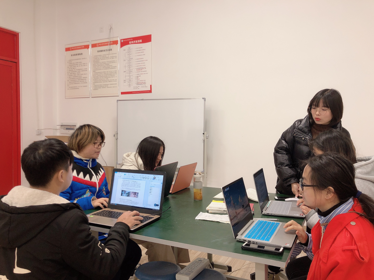 四川文化传媒职业学院优秀教师邓竹：十年磨剑终成锋，一朝破竹势如虹_fororder_5