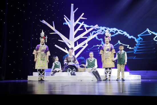 贵州省歌舞剧院少儿艺术团举行“瑞龙呈祥”新年展演_fororder_少儿2