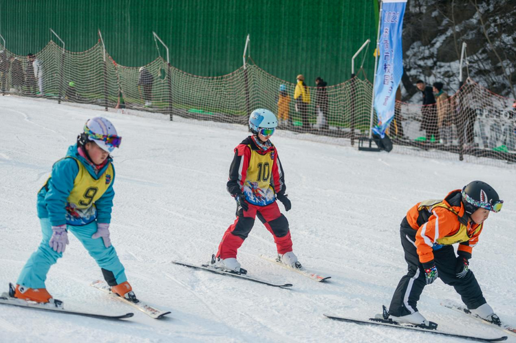 【原创】2023济南市校园冰雪冬令营在金象山滑雪场开幕_fororder_图片4