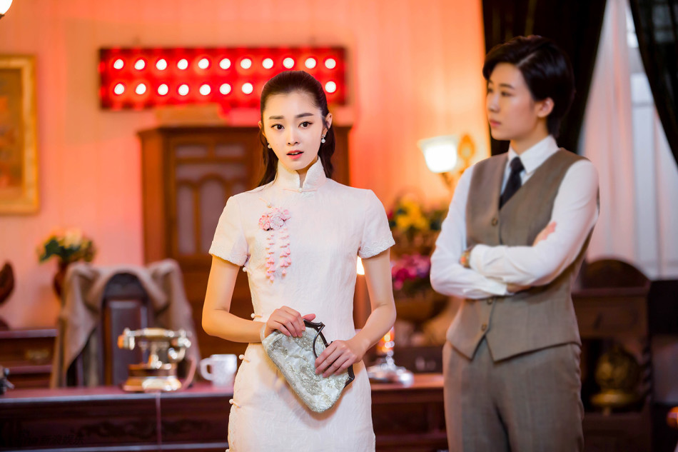 组图：宋轶旗袍诠释民国风雅 素净柔美尽显风情