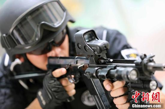 北京蓝剑突击队训练掠影 北京蓝剑突击队训练掠影