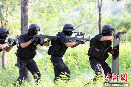 北京蓝剑突击队训练掠影 北京蓝剑突击队训练掠影