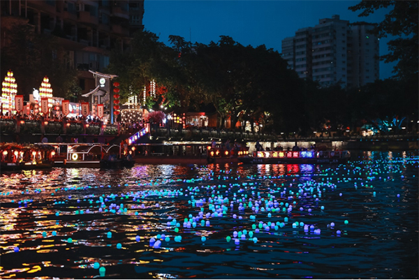 成都夜游锦江亮相纽约时报广场 邀海内外游客来过巴蜀风味中国年_fororder_未标题-2