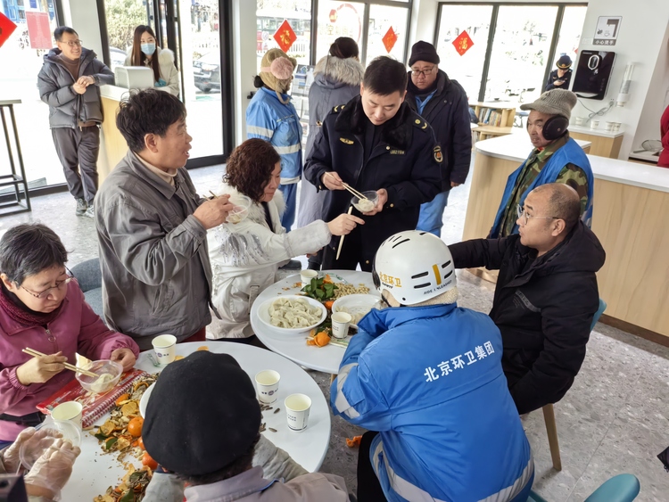 图片默认标题_fororder_图为现场活动照片5 马妍睿摄