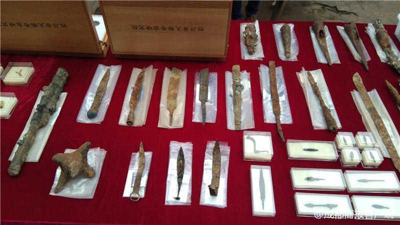 张献忠宝藏重大发现！蜀王金宝国内首次现身，贵比金册