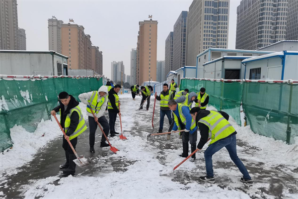 中建二局華中公司全力以赴戰冰雪_fororder_圖片10