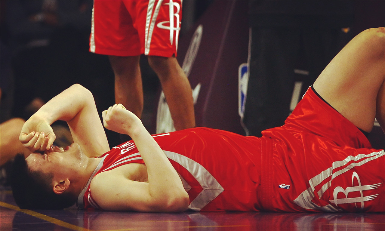 【格调NBā】火箭情结:一坨惆怅的红色记忆