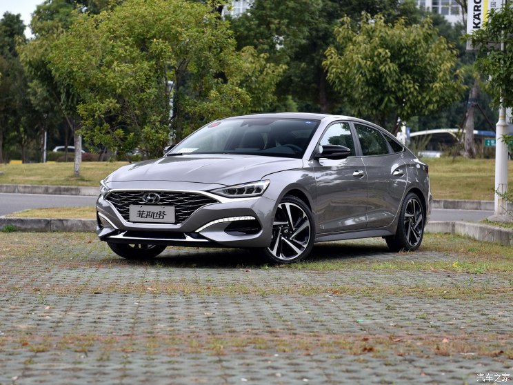 汽車頻道【10月25日】【中首列表+要聞列表+今日焦點】售14.38萬元 菲斯塔280TGDi智享版上市