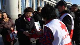 春节假期的别样“志愿红”——天津市红十字会领导慰问红十字志愿者