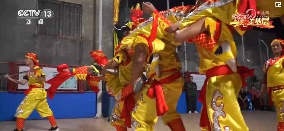 新春走基层 | “人龙舞”，传统文化在代代相传中生生不息