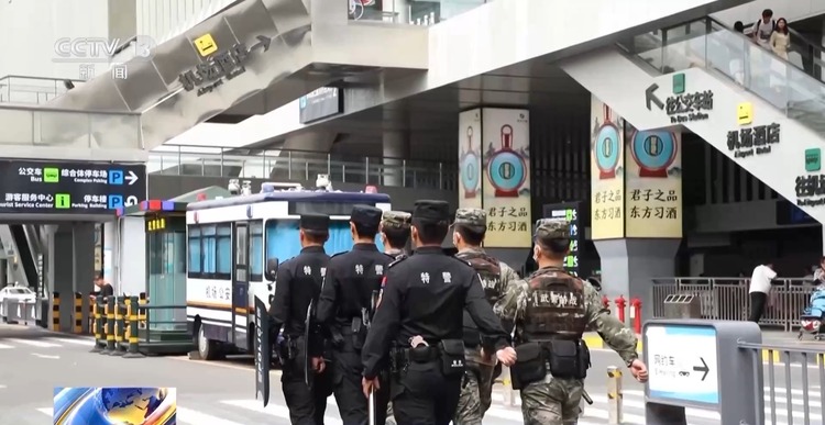 人流、车流均创新高 海南公安多举措保障旅客出行安全_fororder_10a1bcf1740e4f87be3f9a387c28bf9c