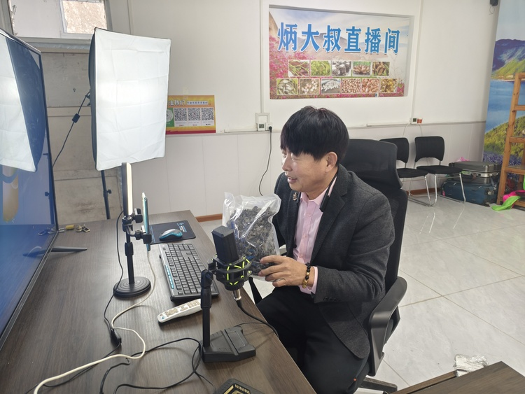 北国春来早丨从春耕一线看端牢“中国饭碗”_fororder_北2