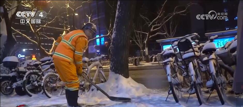 以雪為令，晝夜不停！多地各部門聯動清積雪保暢通