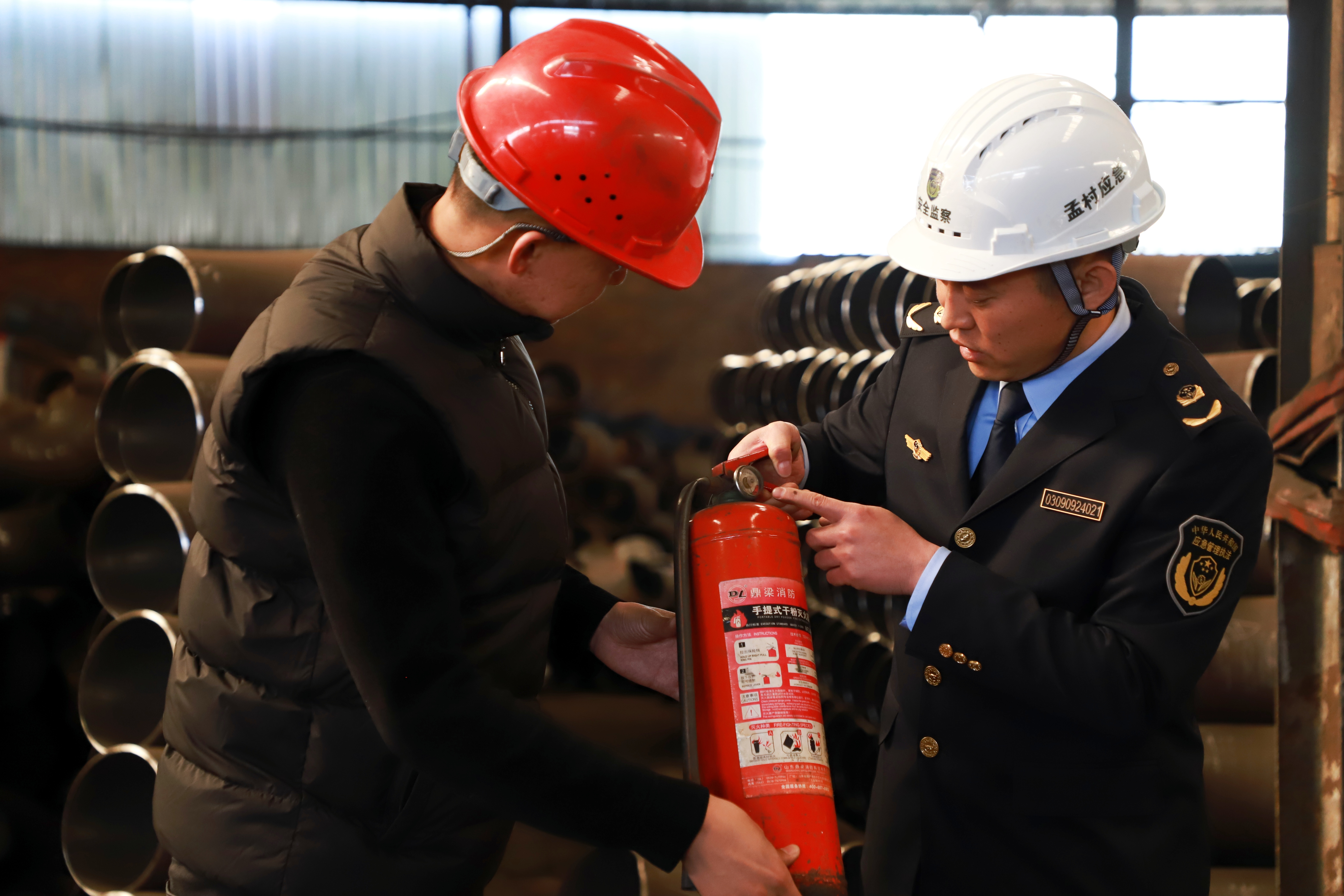 河北孟村：政协委员一线“把脉”企业安全生产_fororder_图片 1