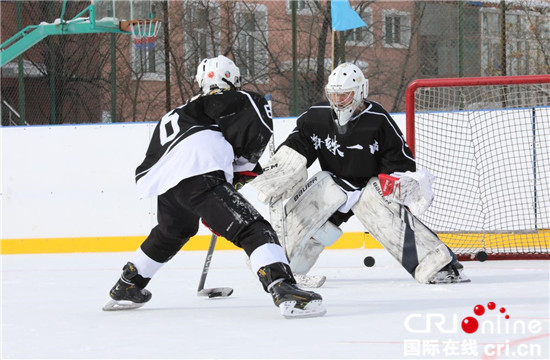 呼伦贝尔的冰球少年：让热爱成为梦想_fororder_2