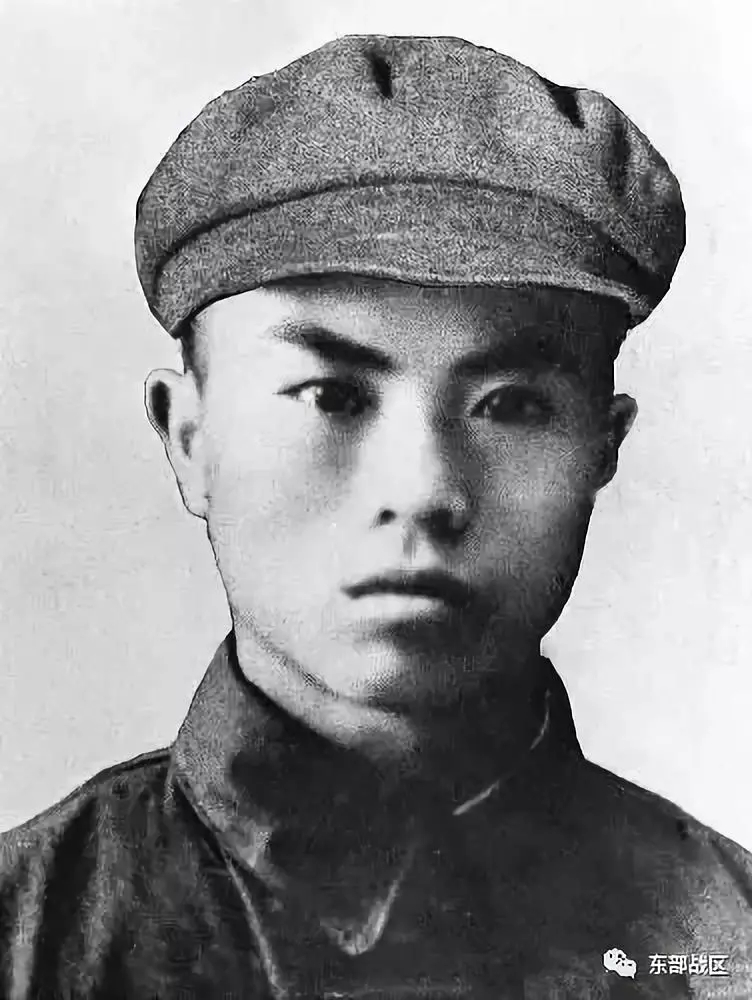 致敬今天请为197653名烈士转发