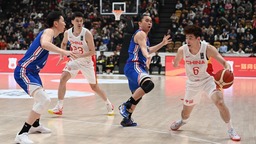 中國男籃輕鬆取下亞洲盃預選賽首勝