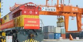 西部陆海新通道铁海联运班列 今年已发送货物突破11万标箱